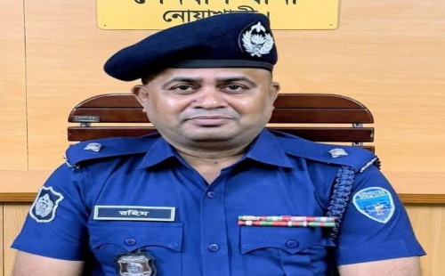 আ.লীগ নেতার বাড়িতে ভূরিভোজ   থানার ওসি প্রত্যাহার