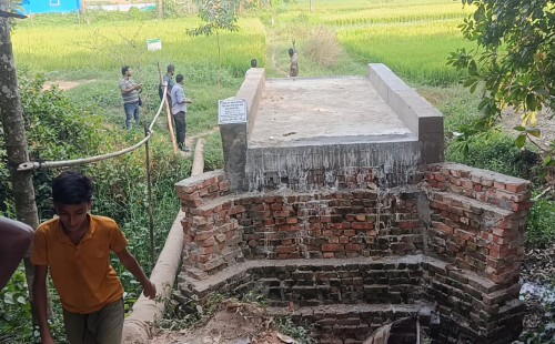 ছাগলনাইয়ায় কালভার্ট আছে সড়ক নেই!