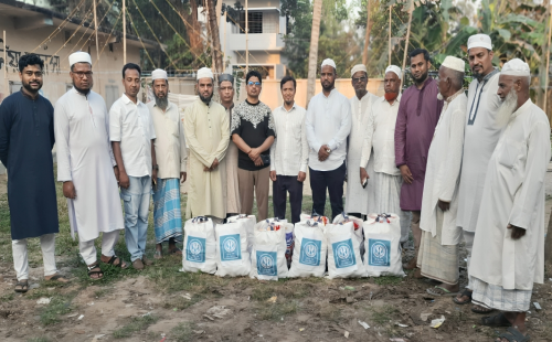 সুবলপুর সমাজ কল্যান ফাউন্ডেশন - এর উদ্যোগে ঈদ উপহার বিতরণ