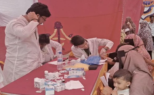 স্বর্ণালী প্রভাত’র উদ্যোগে  কোম্পানীগঞ্জে ফ্রি মেডকেল ক্যাম্প