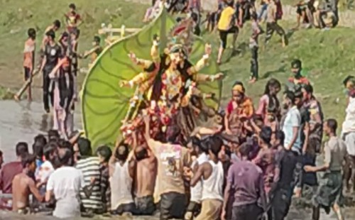 ফুলগাজীতে বাসন্তী দূর্গাপূজা পালিত