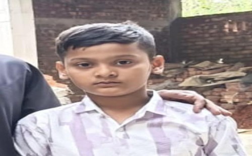 চৌদ্দগ্রামে লরি চাপায় স্কুল ছাত্র নিহত, আহত-১