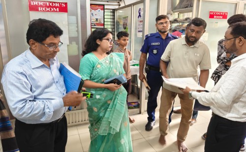 চাটখিলে দুটি হাসপাতালকে দেড় লক্ষ টাকা জরিমানা