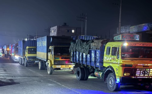 চৌদ্দগ্রামে চার্জ লাইট জ্বালিয়ে ২ গ্রামের সংঘর্ষ!