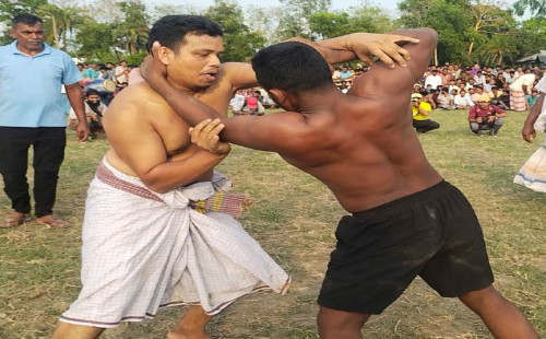 ১০১ পুরুস্কারের বলী খেলা   শক্তি, ঐতিহ্য ও উৎসবে মাতল মিরসরাই