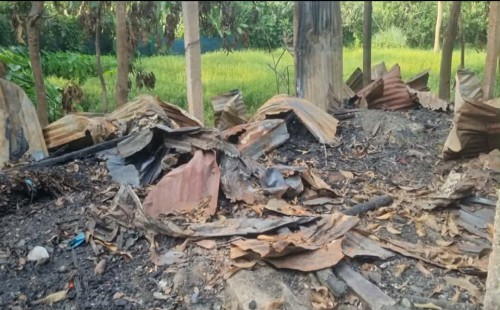 ফেনী আলীয়া মাদ্রাসার সেই ছাত্রদল নেতার বাড়িতে অগ্নিসংযোগের ঘটনায় অপপ্রচারের অভিযোগ