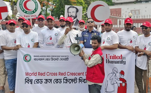 ফেনীতে নানা আয়োজনে বিশ্ব রেড ক্রিসেন্ট দিবস পালিত