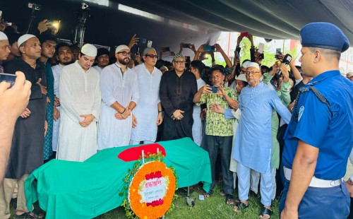 চিরনিদ্রায় শায়িত হলেন ইঞ্জিনিয়ার মোশাররফ