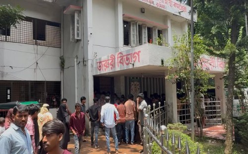 চৌদ্দগ্রামে বাস ও অটোরিকশার সংঘর্ষে নিহত ১, আহত-৫