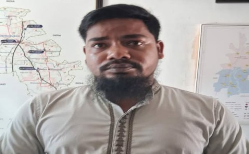 ফেনীতে ১৫ মামলার আসামী মাদক সম্রাট কালু গ্রেপ্তার