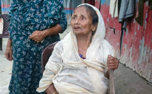 ছেলের নতুন বিল্ডিংয়ে ঠাঁই হলো না ৯৬ বছরের মায়ের