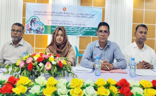 ফুলগাজীতে প্রান্তিক পেশাজীবীদের সফট স্কিল ১০ দিনব্যাপি প্রশিক্ষণ কর্মসূচির উদ্ধোধন