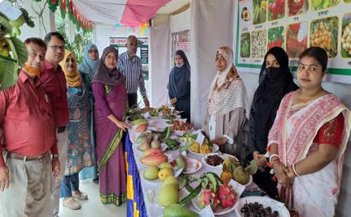 ফেনী সদরে ৩ দিন ব্যাপী   ফলমেলা ও পার্টনার ফিল্ড স্কুল কংগ্রেস