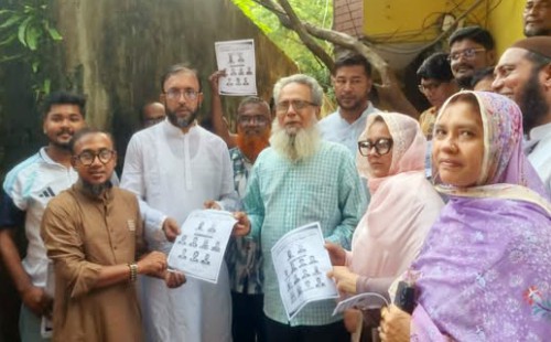 ফেনী চেম্বার অব কমার্স নির্বাচন  ভোটারদের দ্বারে দ্বারে হারুন-সাব্বির প্যানেল
