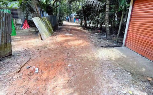 দাগনভূঞায় সড়কের বেহাল দশা   ১৬ বছরের অবহেলায় দুর্ভোগের চরমে হাজারো মানুষ