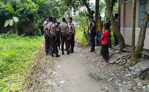 ফেনীতে আদালতের রায় বাস্তবায়নে বাধা, ফিরে গেলেন নাজির