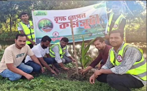মুন্সীরহাটে বৃক্ষরোপণ কর্মসূচি