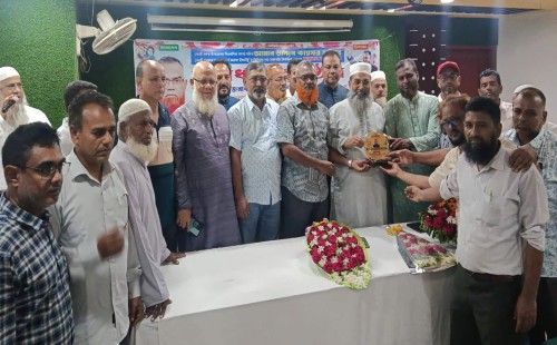 ফেনী চেম্বারের নবনির্বাচিত সিনিয়র সহ-সভাপতি সাব্বিরকে সদর উপজেলা তৃণমূল বিএনপির সংবর্ধনা